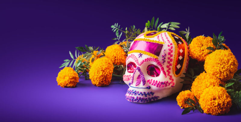 Altar de muertos: ¿cómo decorarlo, qué lleva y cuál es su significado? |  México | Cómo decorar altar de muertos | Datos lr | La República