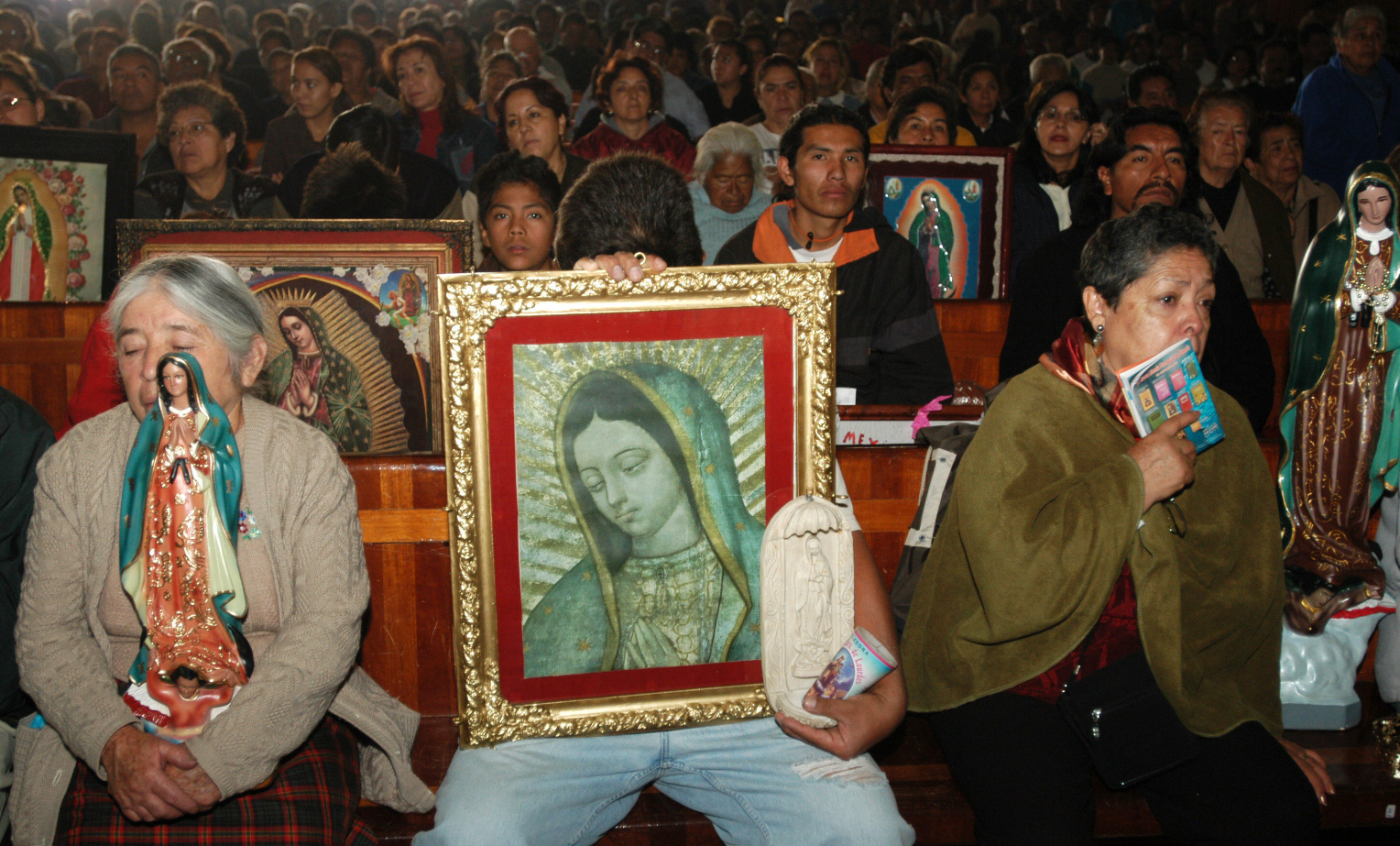 Inicia la conmemoración de la Virgen de Guadalupe