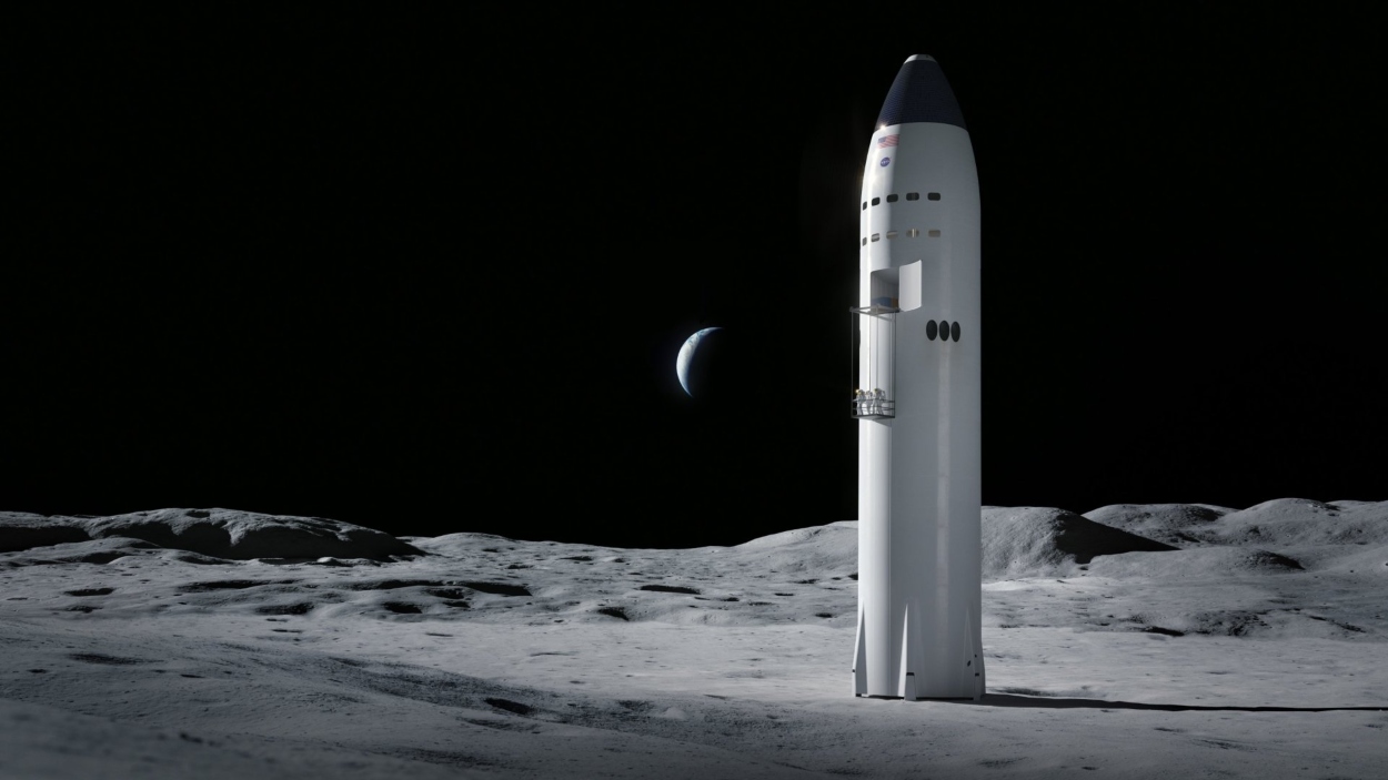The Starship ship has been designed by SpaceX, owned by tycoon Elon Musk.  It will be the vehicle that takes humans to the Moon and also to Mars.  Photo: SpaceX