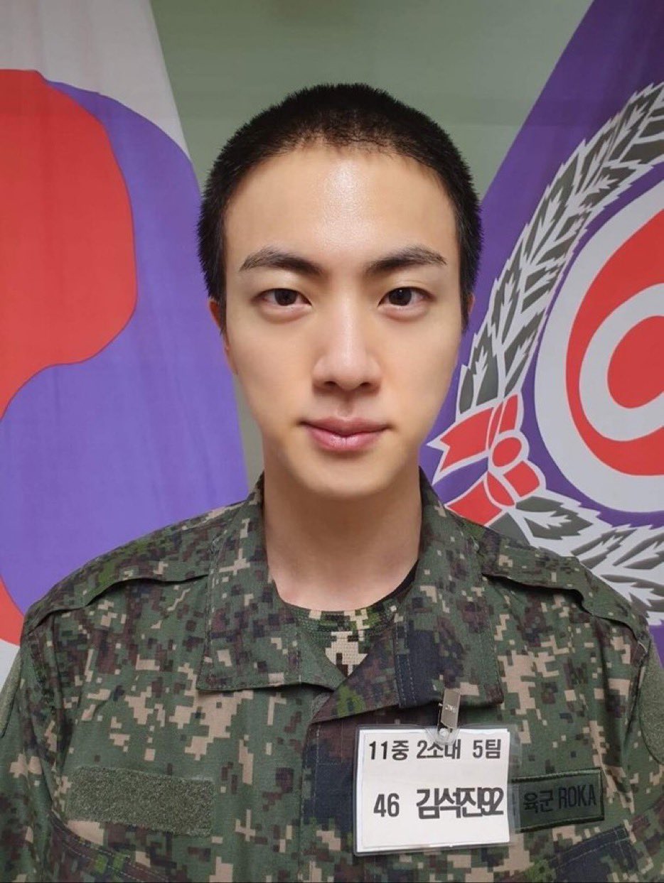 Jin de BTS en uniforme militar: así luce Seokjin tras 10 días de servicio  en el ejército | the camp, app | BTS | La República