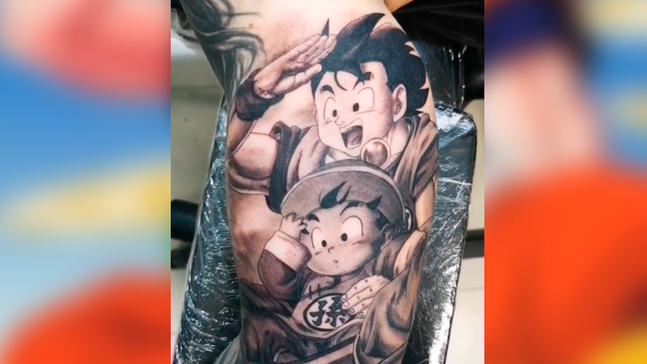 Facebook viral: fan de Dragon Ball Super se hace tatuaje 'ultra realista' de Gokú con Gohan y resultado sorprende a miles