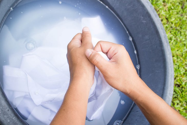 Registro Nos vemos mañana Pef Cómo lavar la ropa blanca percudida para que queden impecables?: los  mejores trucos caseros EVAT | Respuestas | La República