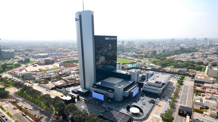Conoce el Top 5 de los edificios más altos del Perú