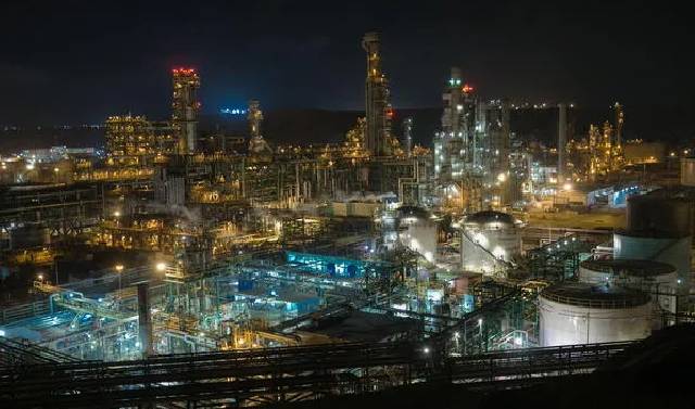 Petroperú: producción de combustibles se reanudó tras incendio en la Refinería de Talara