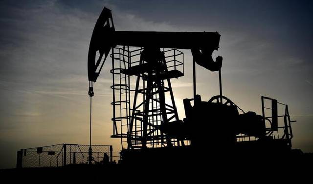 La guerra podría aumentar los precios del petróleo y reducir el PBI mundial, según FMI