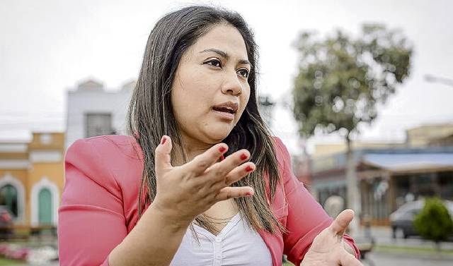 Fiscalía amplió investigación contra Heidy Juárez por presuntos cobros a sus trabajadores
