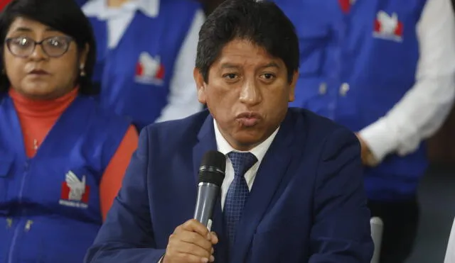 Josué Gutiérrez descarta renunciar y asegura que no conoce a Patricia Benavides