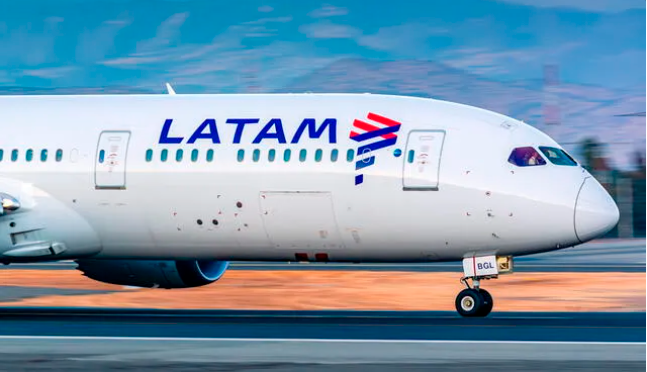 Latam suspende sus vuelos de Lima a Londres por motivos comerciales