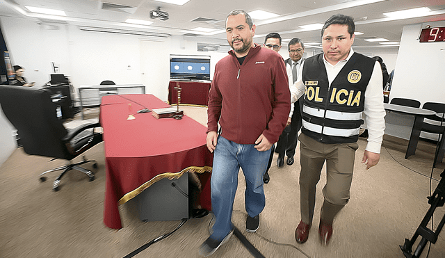Fiscal de la Nación revisa las declaraciones de Jaime Villanueva