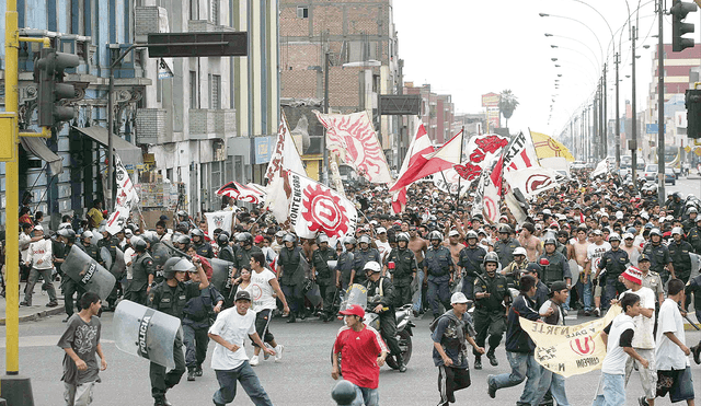 Van 10 años y aún no existe registro de barras e hinchas