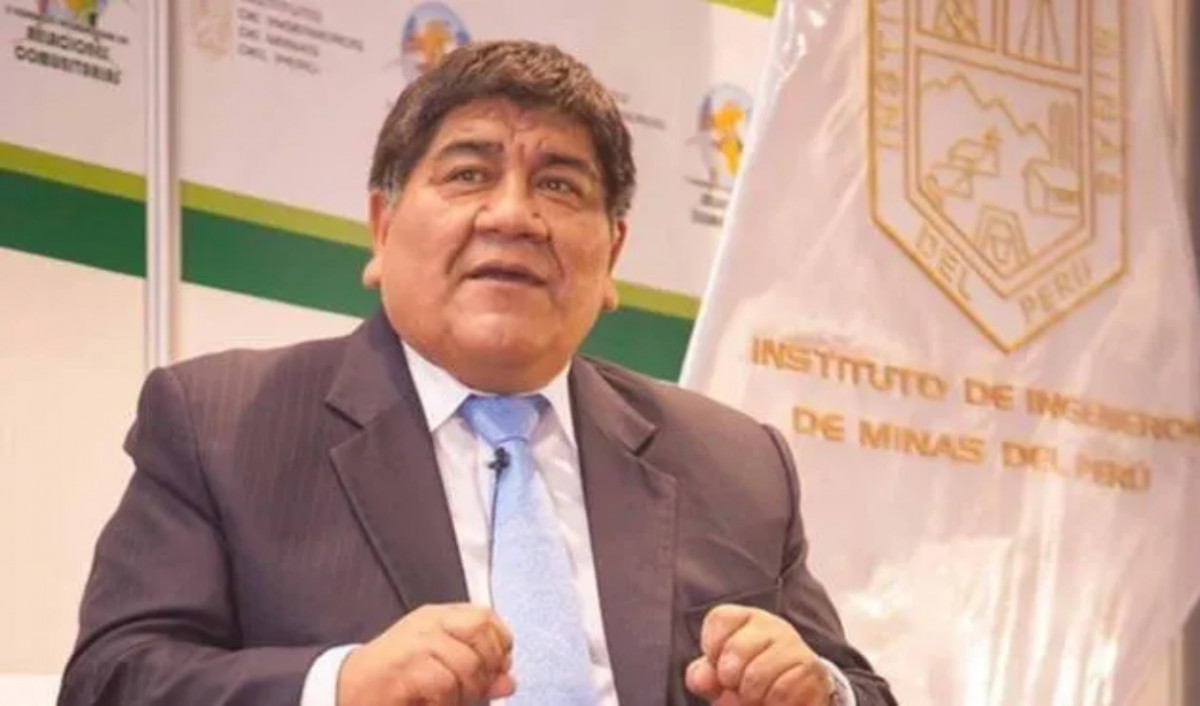 Congreso presenta moción de censura contra ministro de Energía y Minas, Rómulo Mucho