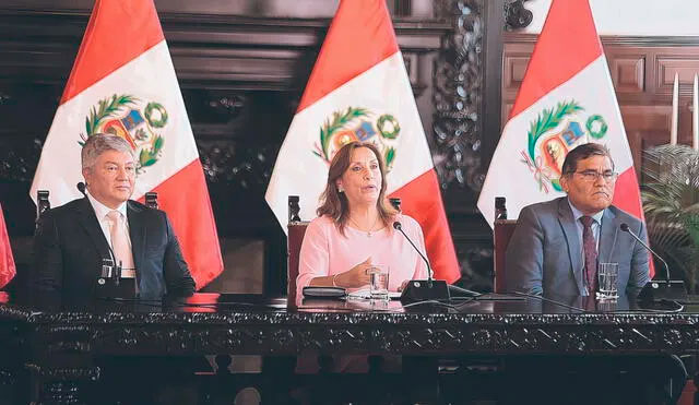 Dina Boluarte minimiza desaprobación ciudadana: 