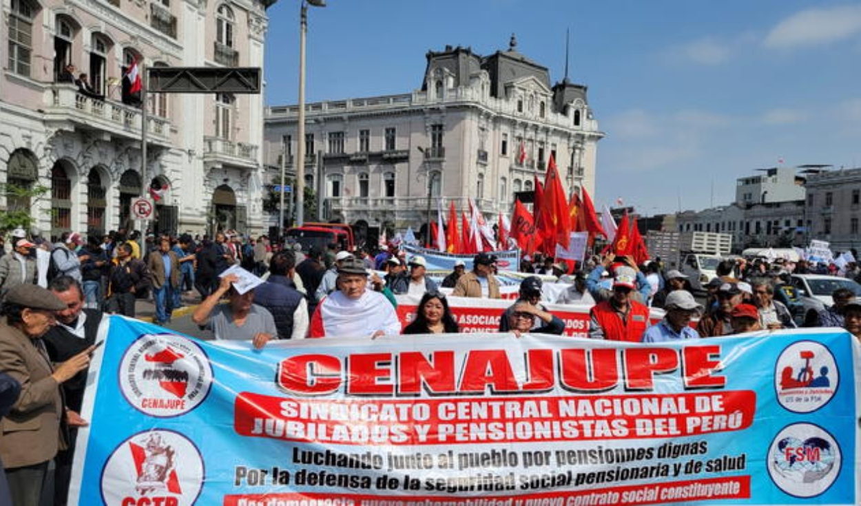 Gremios rechazaron a Boluarte y exigen mejor sueldo mínimo