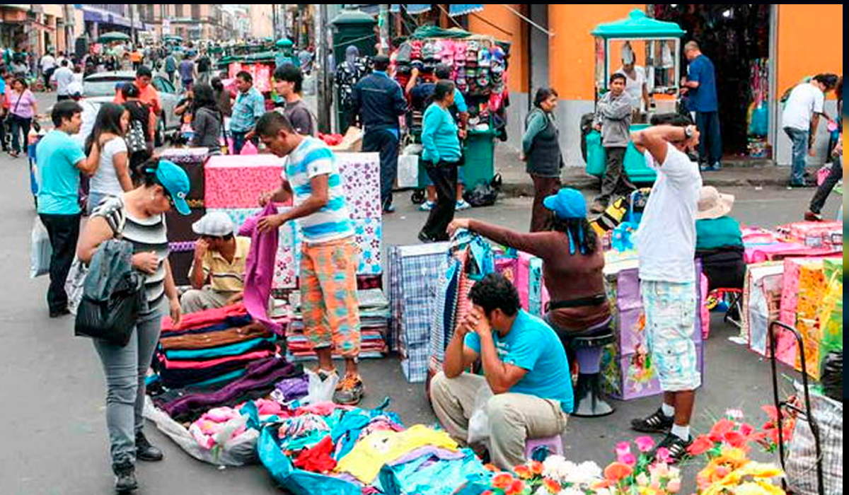 8 de cada 10 jóvenes peruanos trabaja sin beneficios sociales