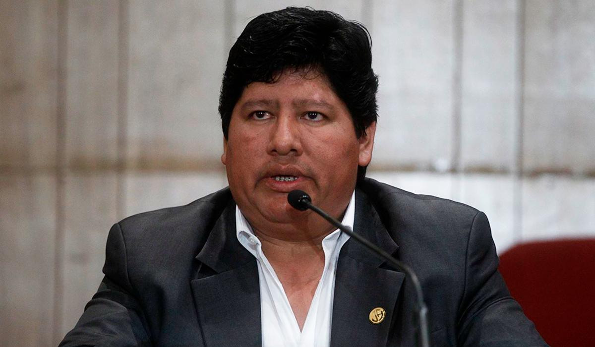 Edwin Oviedo fue absuelto porque no se corroboraron colaboraciones eficaces