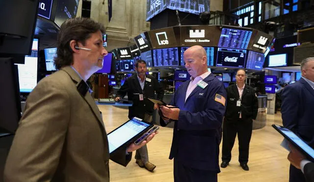 Wall Street apertura a la baja y el Dow Jones se despide de sus máximos