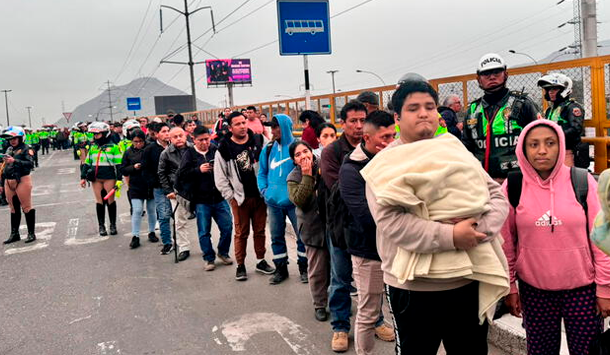 Aumentan a 14 los distritos en estado de emergencia tras paro de transportistas: medida se aplicará en Santa Rosa y el Rímac