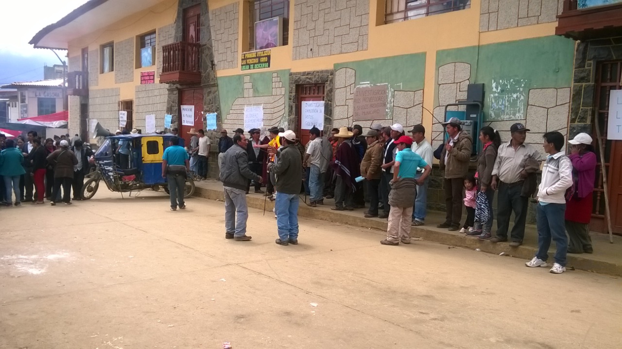 En el periodo de Humberto Marchena Villegas, como alcalde provincial de Ayabaca, una empresa de los hermanos José y Benjamín Palacios Aguilar obtuvo casi el 100% de sus contrataciones como proveedor del Estado de parte de esa municipalidad. Foto: Cortesía.