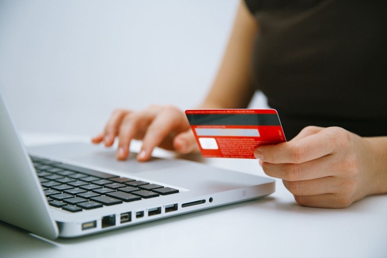 National Holidays 2023: how to claim if I have a problem with a purchase made online?