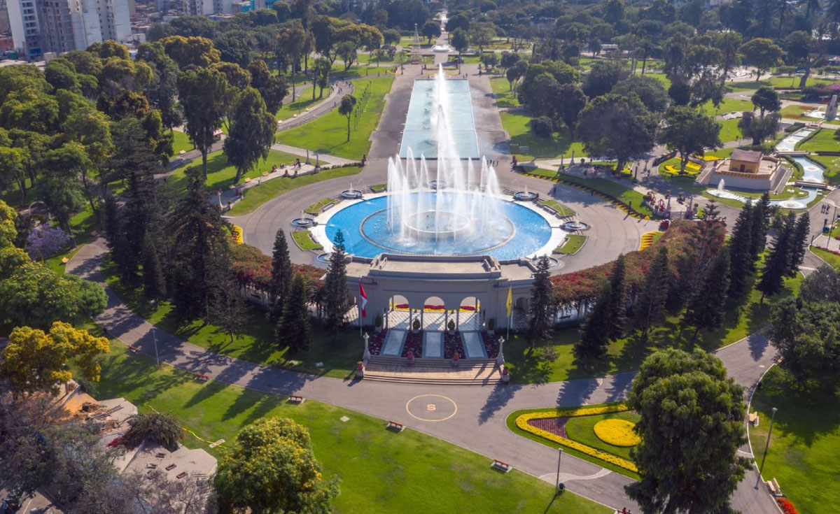 Proyección virtual central será desde el Circuito Mágico del Agua del Parque de la Reserva. Foto: Andina