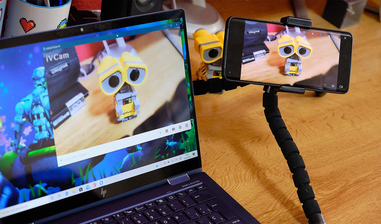 La cámara de un celular brindará más nitidez que una webcam. Foto: Computer Hoy
