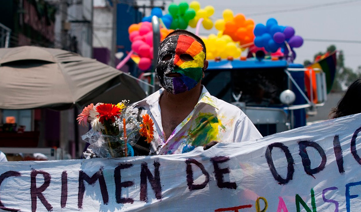 Documentos como la exención del servicio militar ponen en grave peligro la vida de las personas LGBTQI. Foto: cuartooscuro