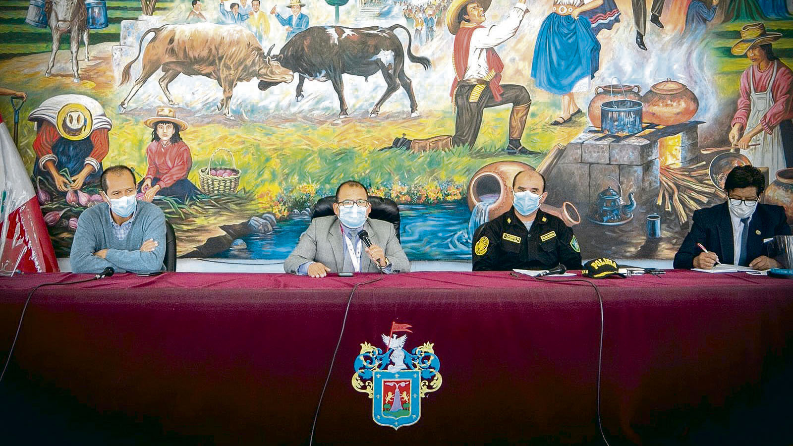 Autoridades de Arequipa enfocadas en debate presidencial y no en crisis sanitaria