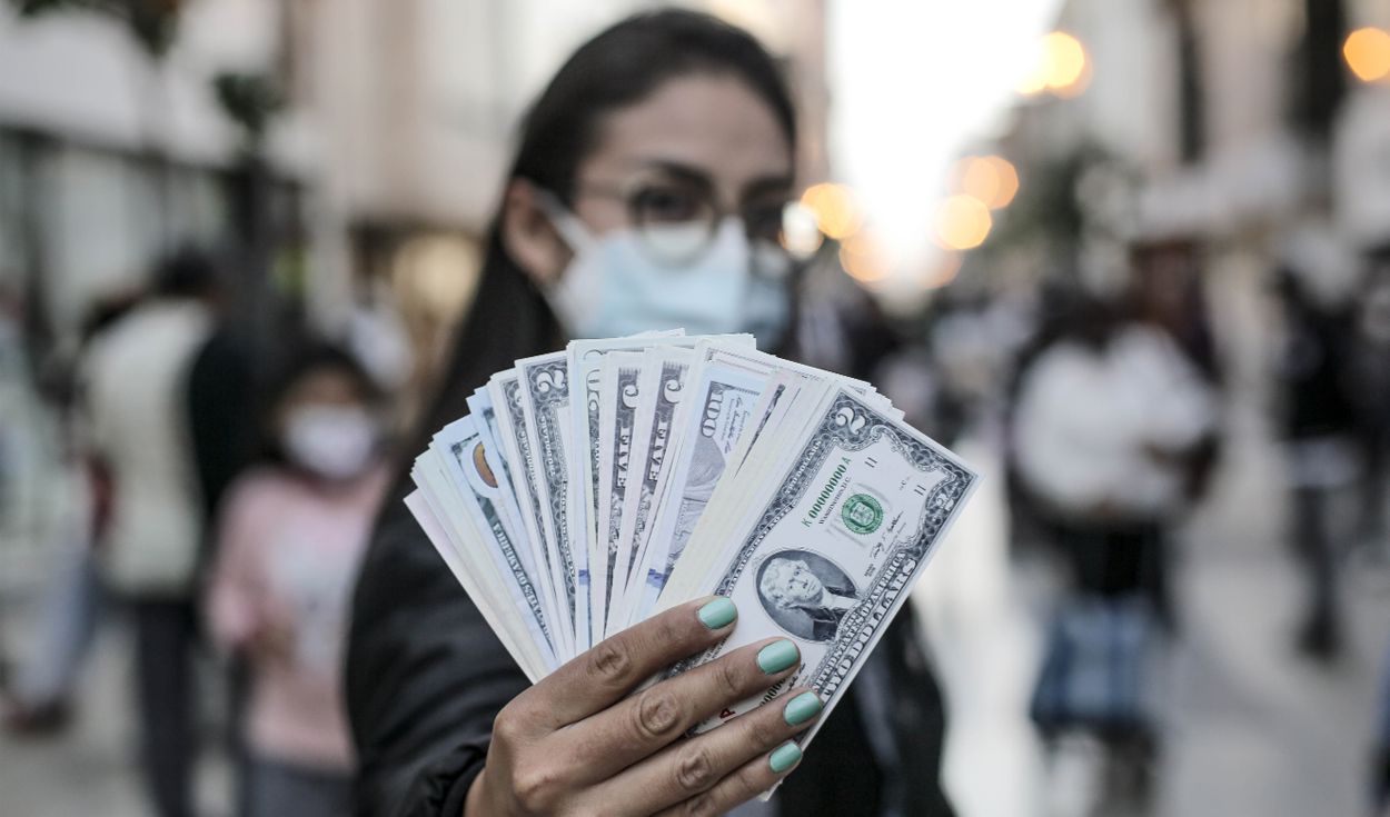 Conoce la cotización del dólar hoy, lunes 7 de junio de 2021, según el Banco de la Nación. Foto: John Reyes / La República