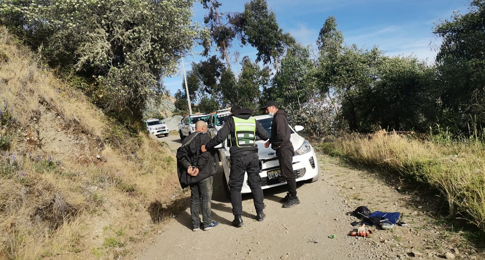 Policía capturó a dos de los cuatro ladrones que participaron en el robo. Foto: PNP