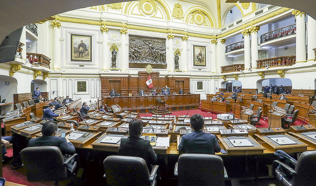 Congreso aún sin consenso sobre candidatos a integrar el Tribunal Constitucional