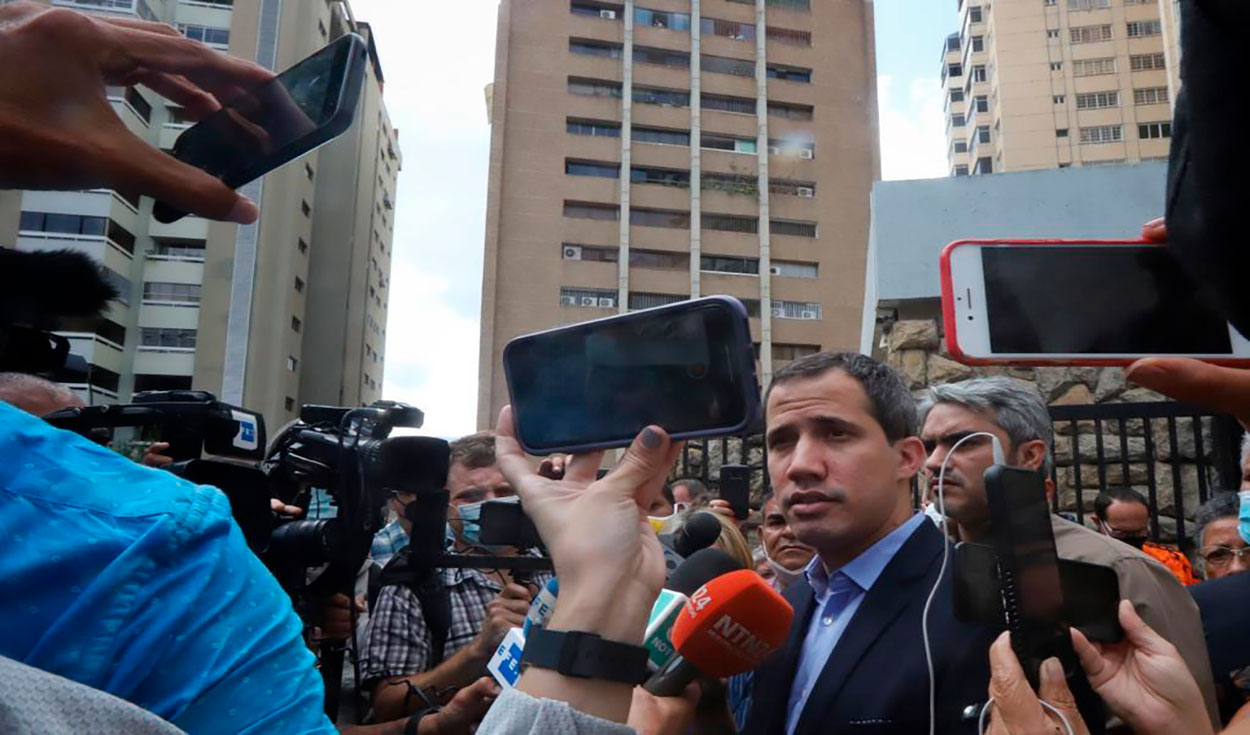 Juan Guaidó ofreció declaraciones a los medios tras el suceso. Foto: Presidencia encargada de Venezuela