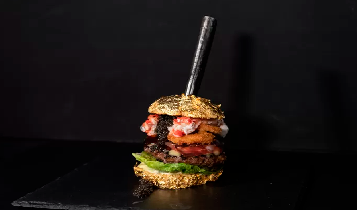 La hamburguesa exclusiva está compuesta por productos icónicos y sabores intensos. Foto: captura de Facebook