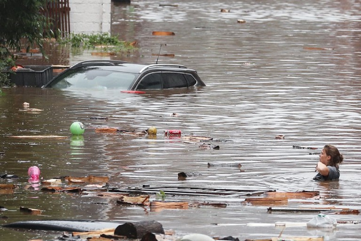Tormentas e inundaciones en países europeos deja decenas de muertos y desaparecidos