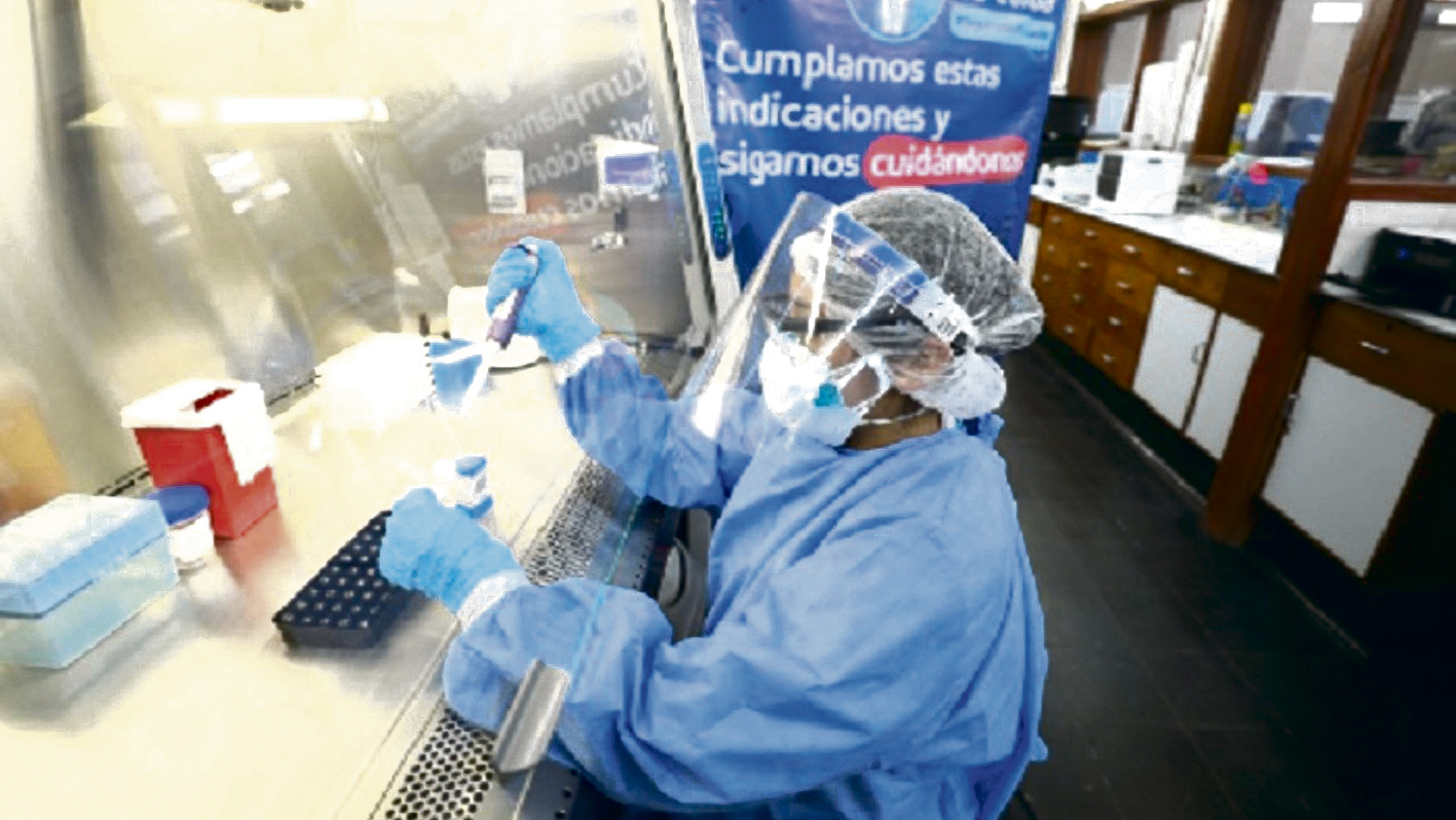 Gobierno de Pedro Castillo firmó contrato por 10 millones de dosis con Sinopharm
