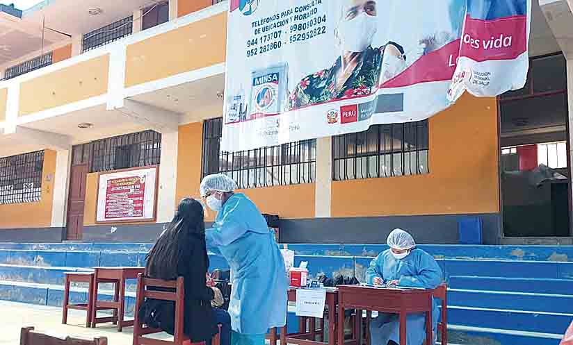 Crean turno tarde para vacunación de mayores de 30 años en Tacna