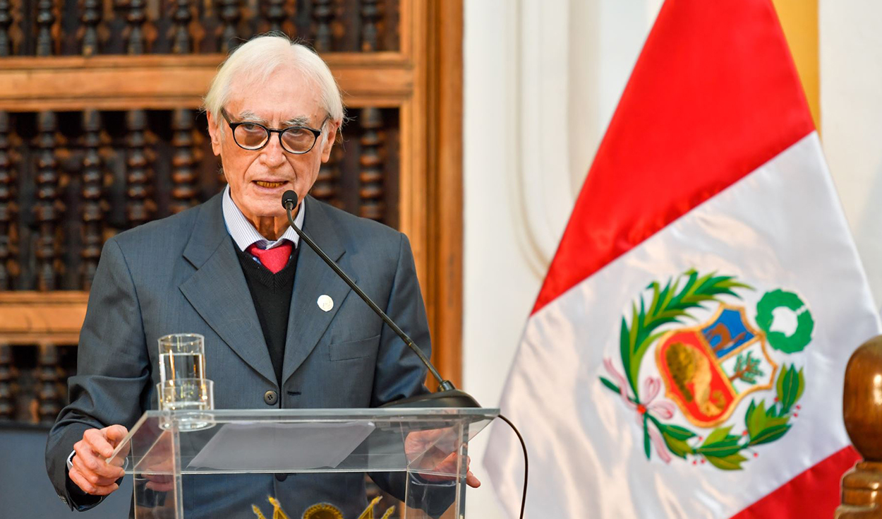 Héctor Béjar: Diplomacia peruana tiene una agenda de libertad, humanismo y justicia
