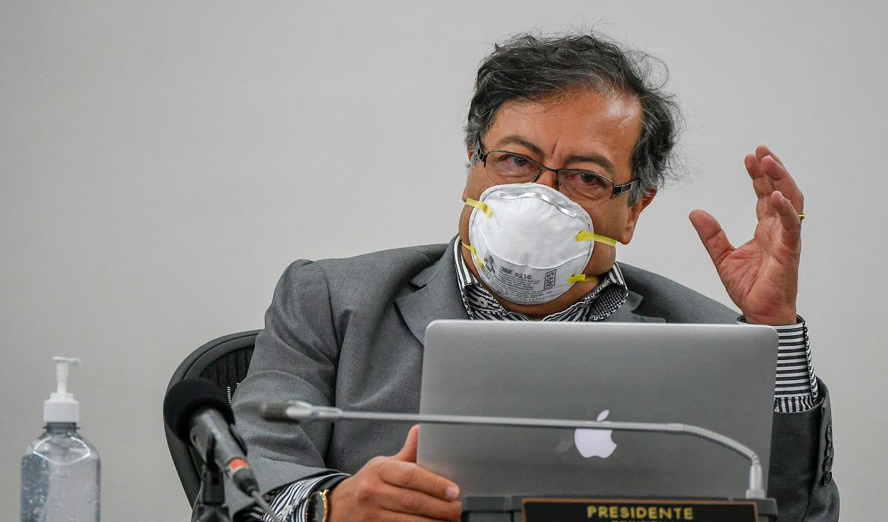 Petro recibió fuertes críticas tras su publicación en la red social Twitter. Foto: AFP