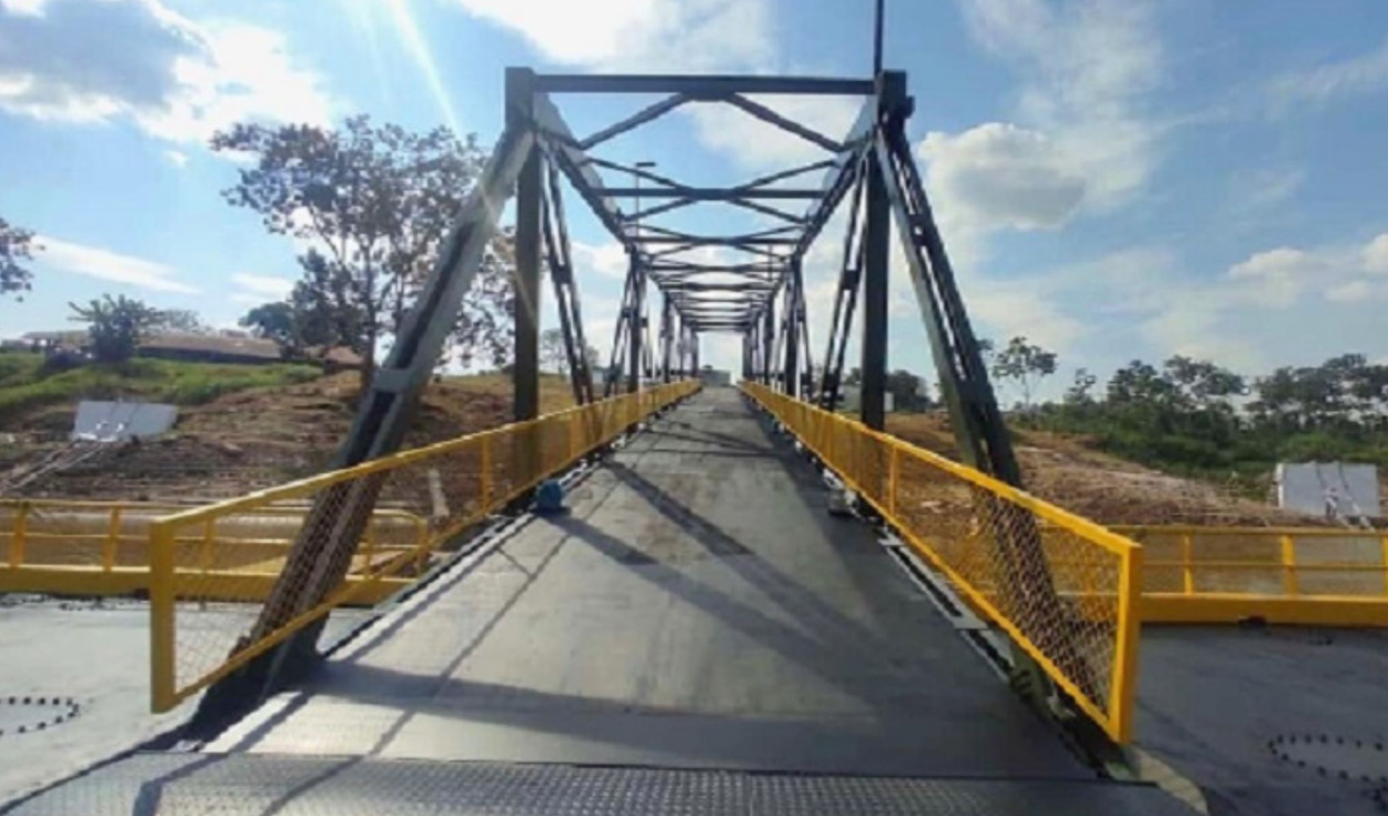 SIMA Iquitos entregó embarcadero fluvial al Ejército del Perú