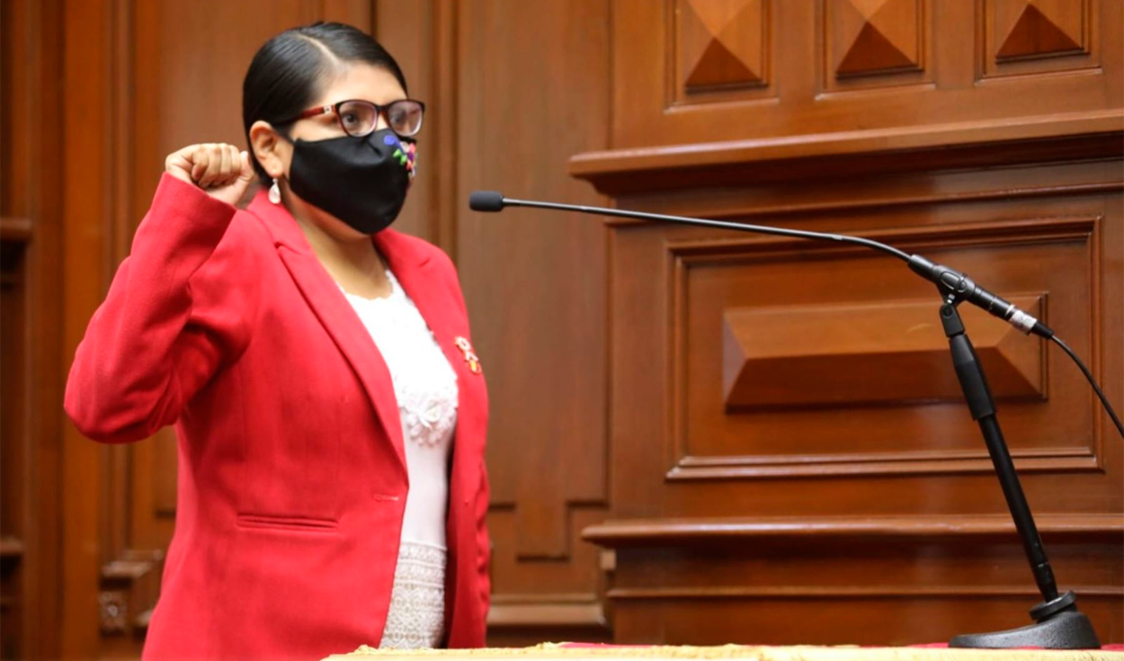 Margot Palacios juró al cargo de congresista el último 27 de julio. Foto: Andina
