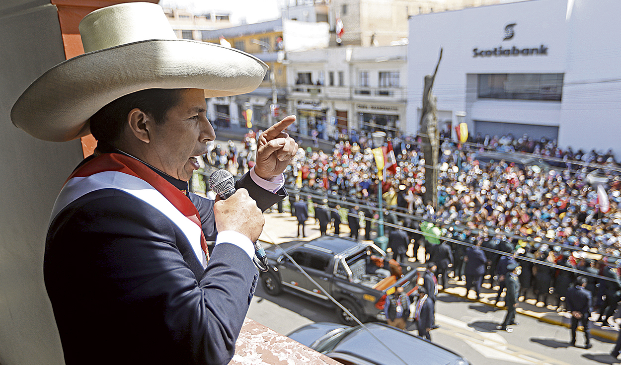 Con todo. Primer mandatario fue directo al señalar que la agenda del Gobierno la pondrá el pueblo y fue duro con los políticos implicados en corrupción y que tienen deudas con el Estado. Foto: difusión