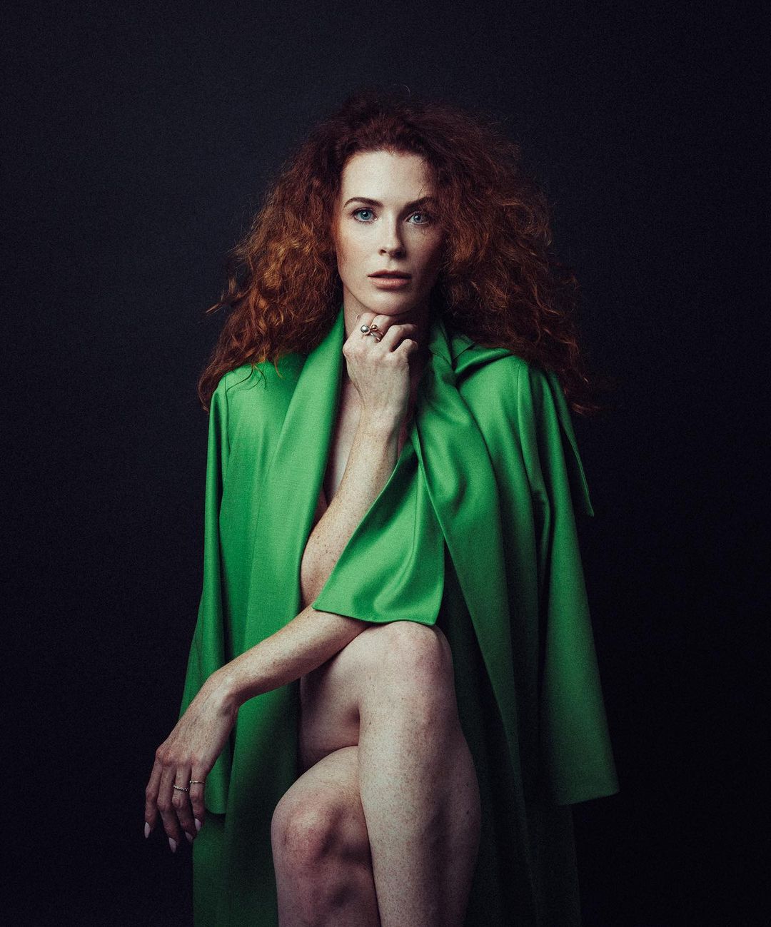 Batwoman 3: Bridget Regan dará vida a Poison Ivy, la villana de DC, en la  serie de CW | Cine y series | La República