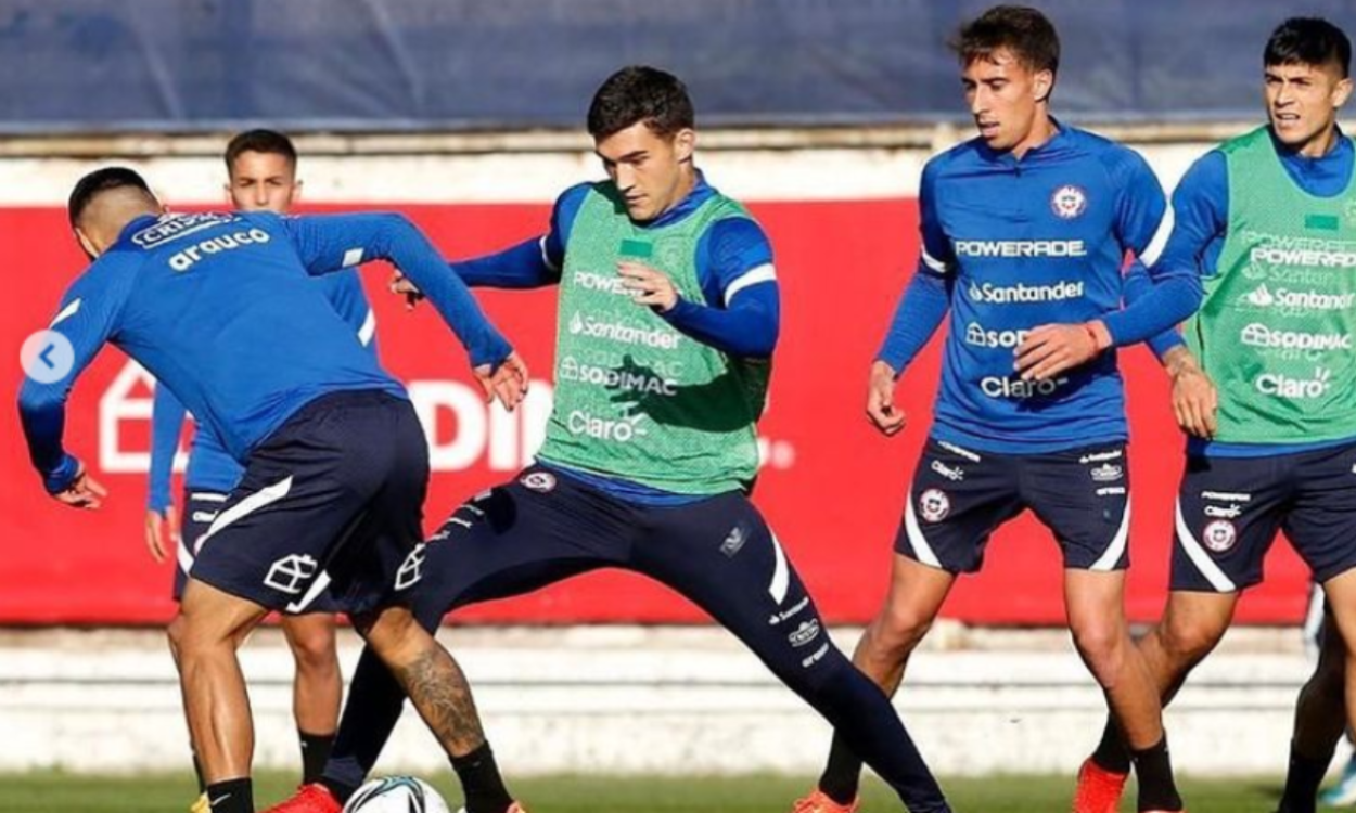 La selección chilena rechazó la idea de volver a considerar a Robbie Robinson tras su retiro inesperado de la concentración. Foto Instagram