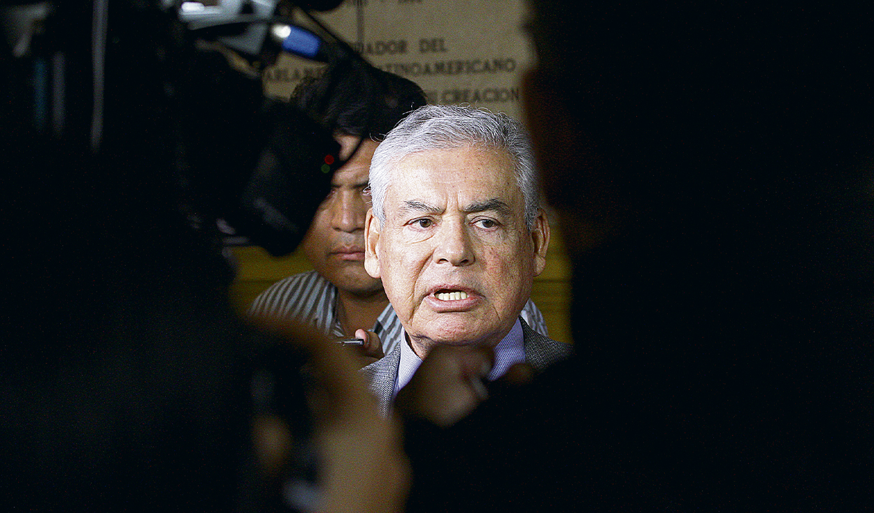 Acusados. César Villanueva y dos fiscales pasarán a juicio. Foto: Virgilio Grajeda / La República