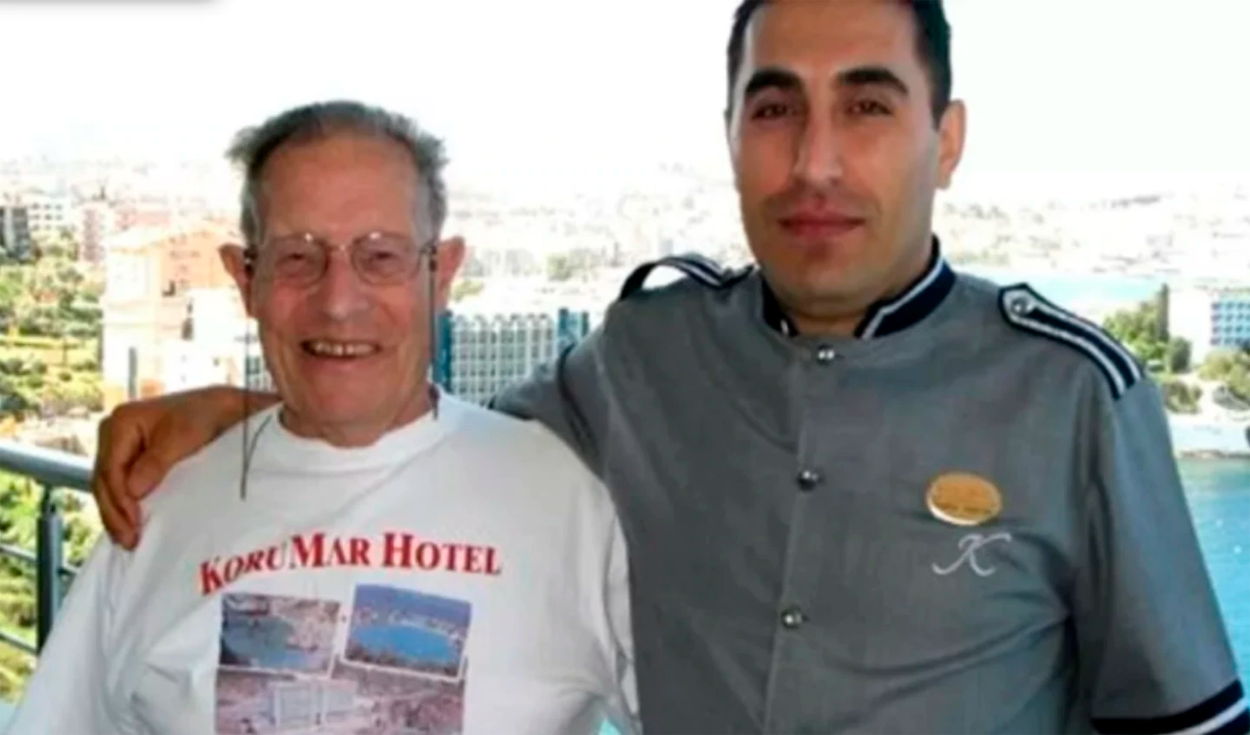 El turista británico entabló una larga amistad cimentada en el paso de los años. Foto: captura de Facebook