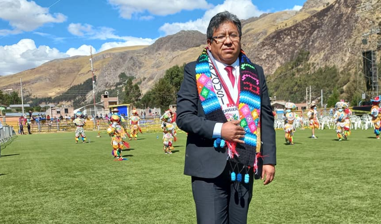 Jorge Luis Flores Ancachi representa a la región de Puno en el Congreso de La República. Foto: Facebook de Flores Ancachi