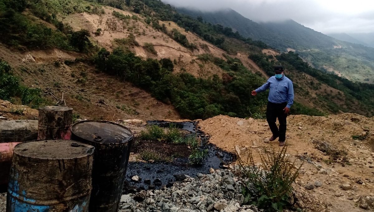 Ayabaca: advierten derrame de asfalto en área conservada