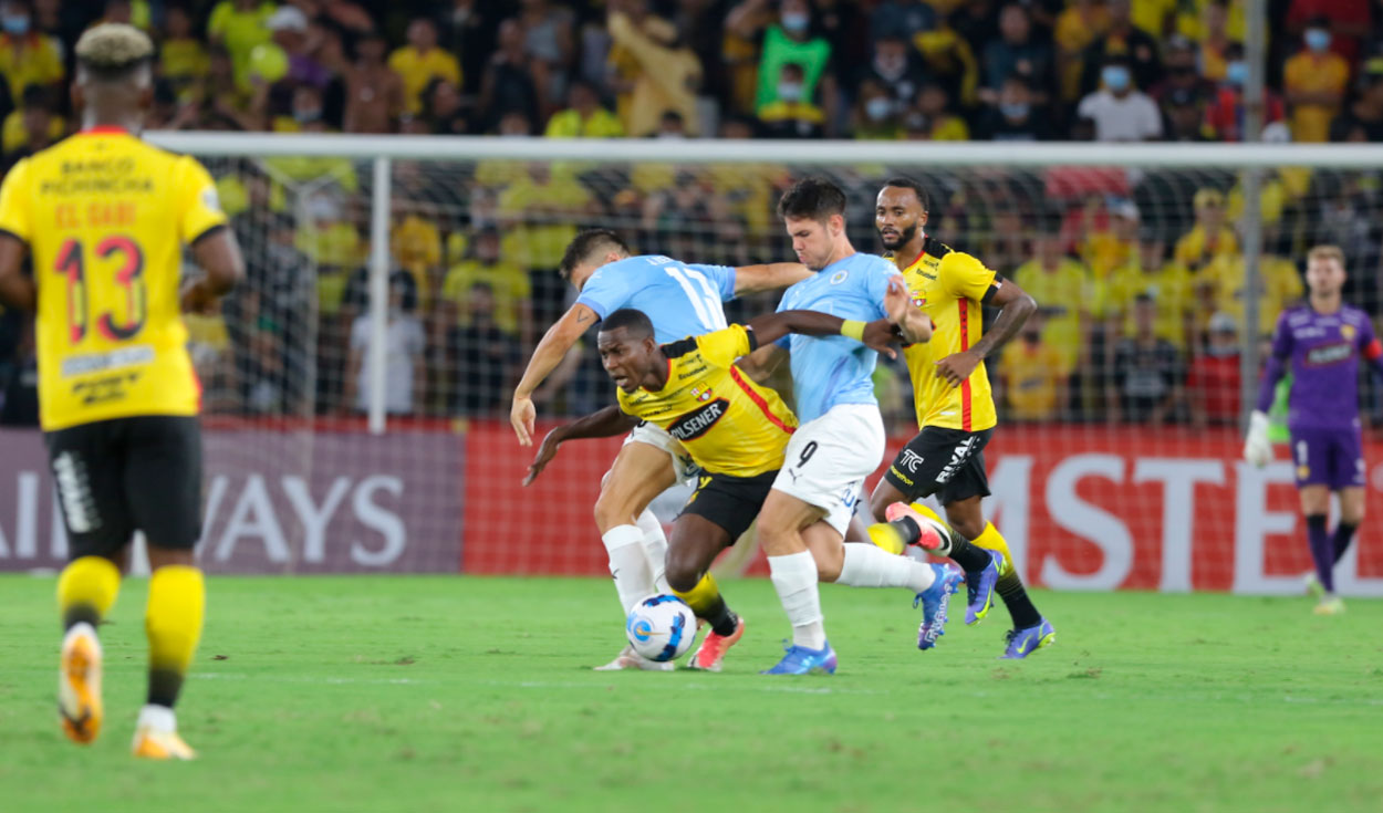 Montevideo City Torque, por el camino del buen fútbol - Estadio Deportivo