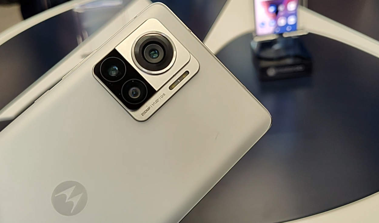 Nuevo Motorola Edge 30 Ultra, con cámara de 200 megapíxeles