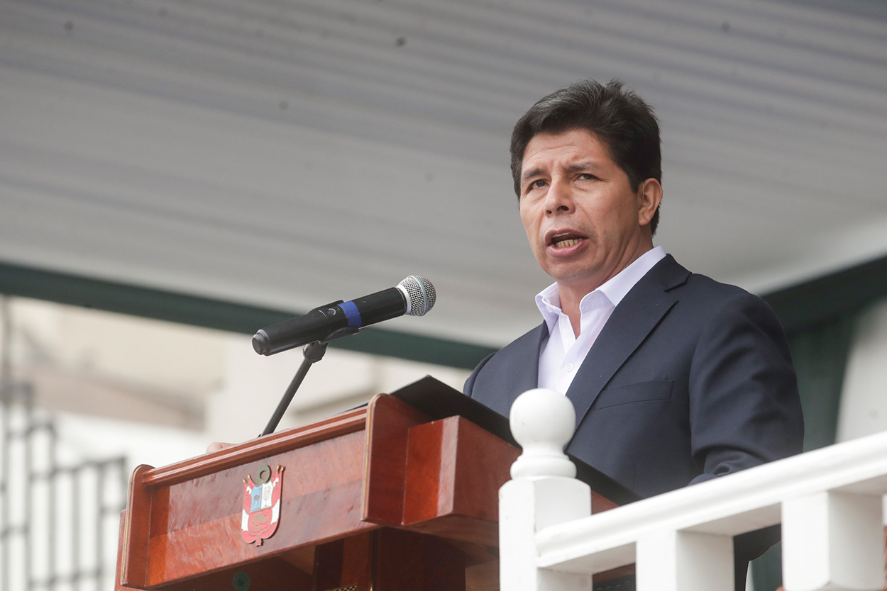 Pedro Castillo se presentó ante la PNP en San Bartolo. Foto: Presidencia