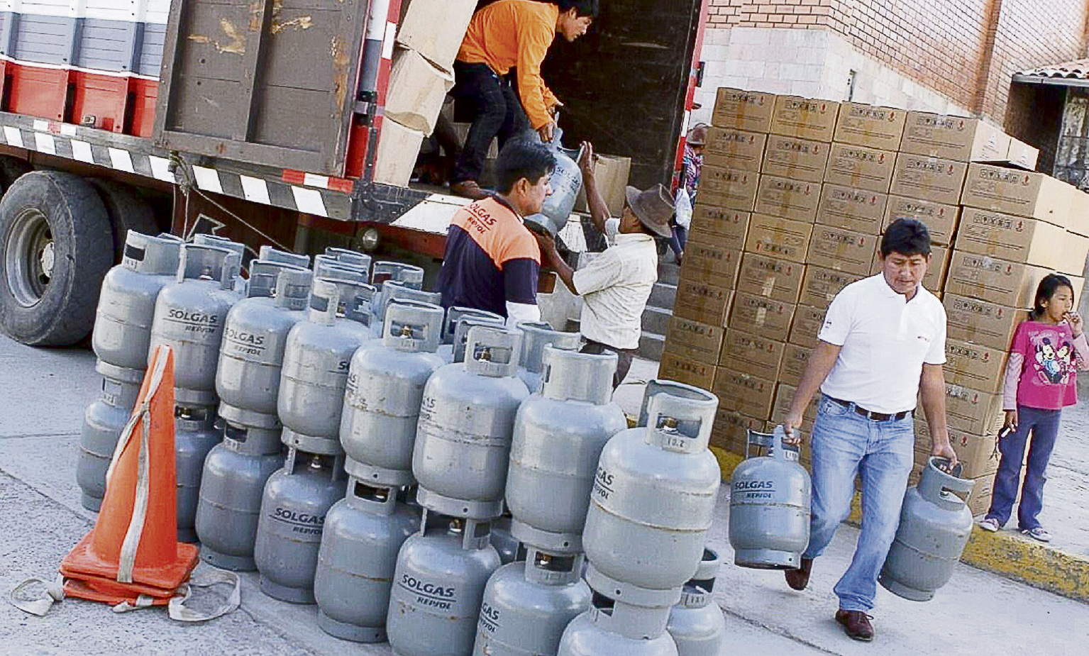 Domestic gas and LPG are becoming scarce in Tacna, Ilo and Moquegua